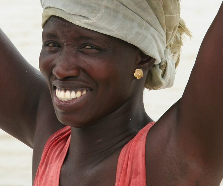 senegal smiling lady